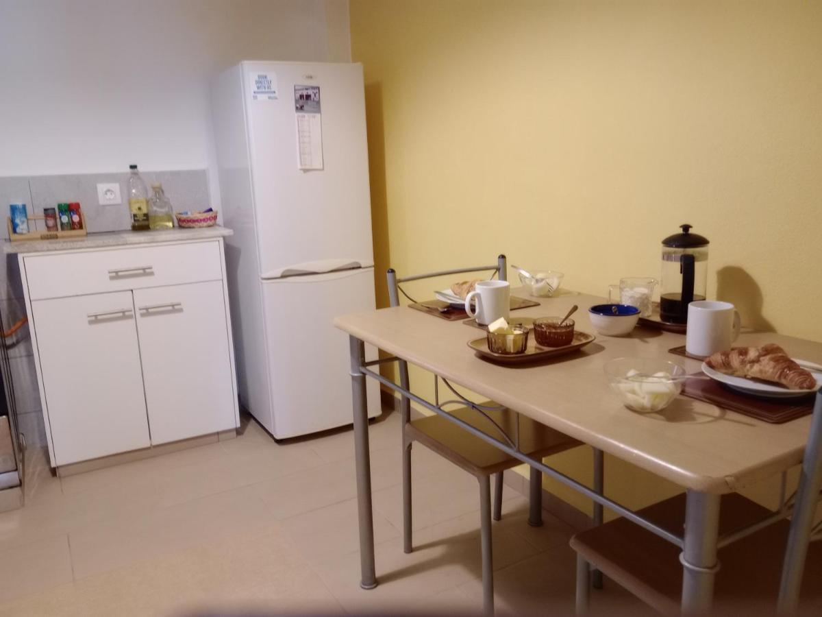 Casa En La Plaza, Hinojares - Ideal For Exploring The Area Екстериор снимка